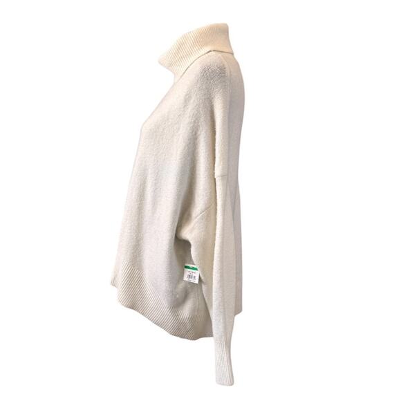 NEW FRENCH CONNECTION Turtle Neck Long Sleeve Sweater Size M - Picture 3 of 5